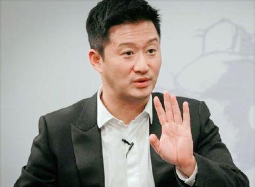 娱乐吃瓜吴京,娱乐圈硬汉的辉煌与争议