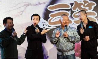 吃娱乐瓜观众,揭秘明星们的甜蜜与苦涩