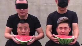 吃瓜娱乐搞笑视频,笑出腹肌的瞬间